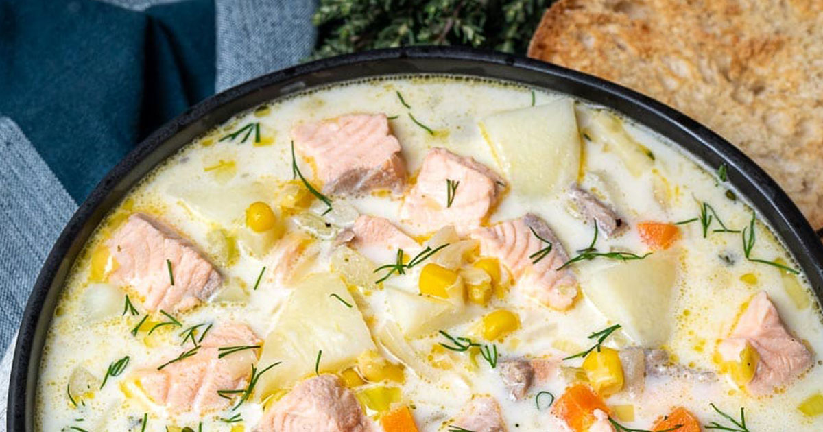 SLOMIXX® Rainy Day Salmon Chowder