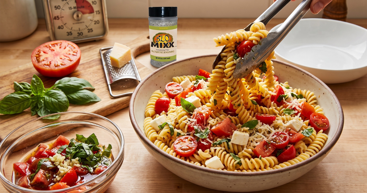15-Minute No-Cook Tomato Basil Pasta